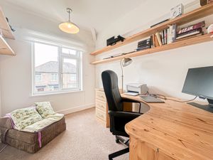 Photo 10- click for photo gallery